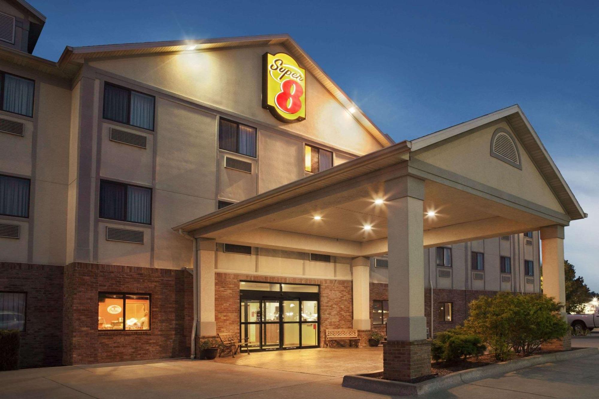 Super 8 By Wyndham Perryville Kültér fotó